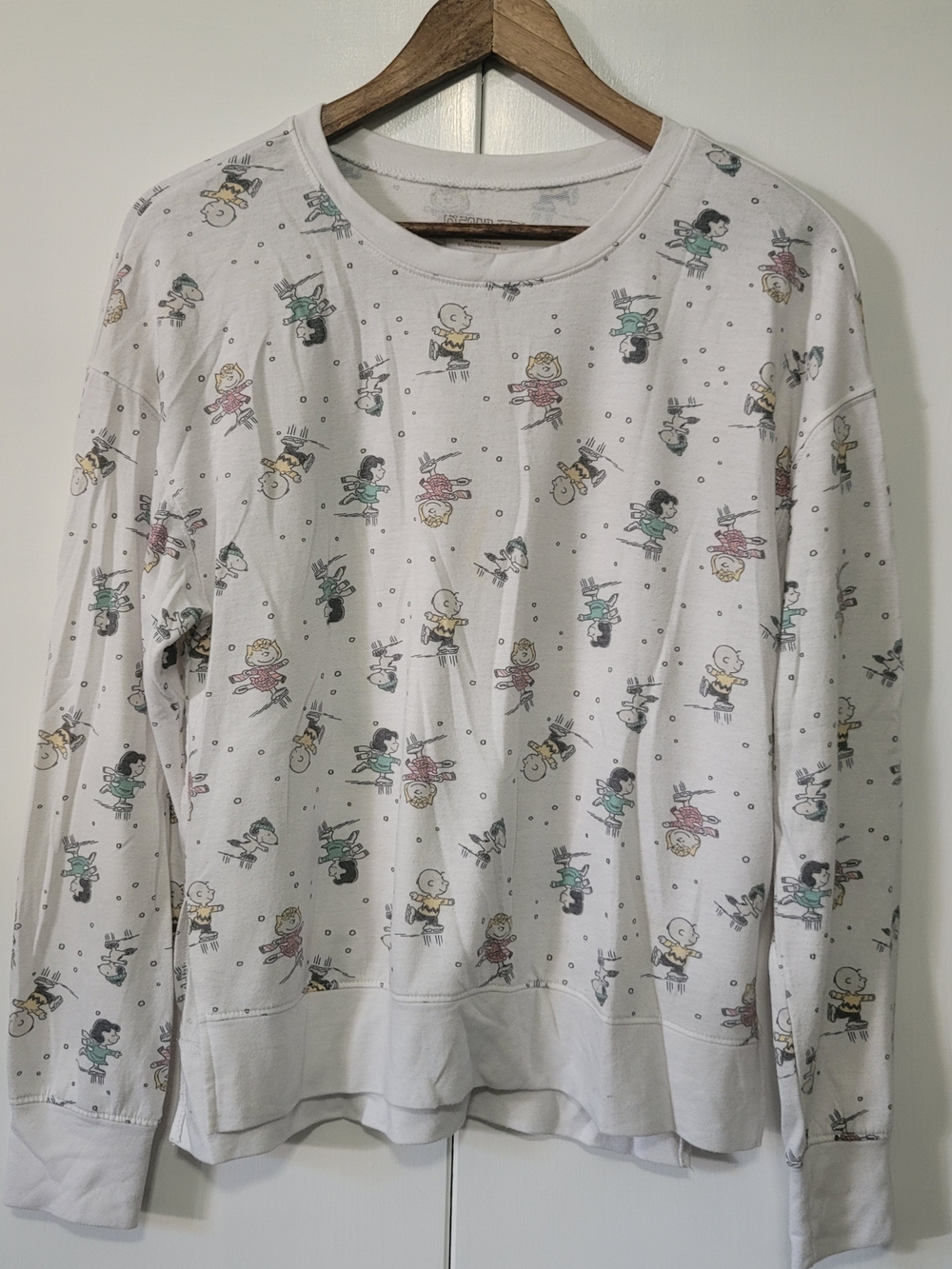 Peanuts White Crewneck Sweatshirt with Multicolor Character Print
